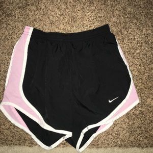 Nike Shorts - Nike running shorts Nike Shorts - Nike running shorts